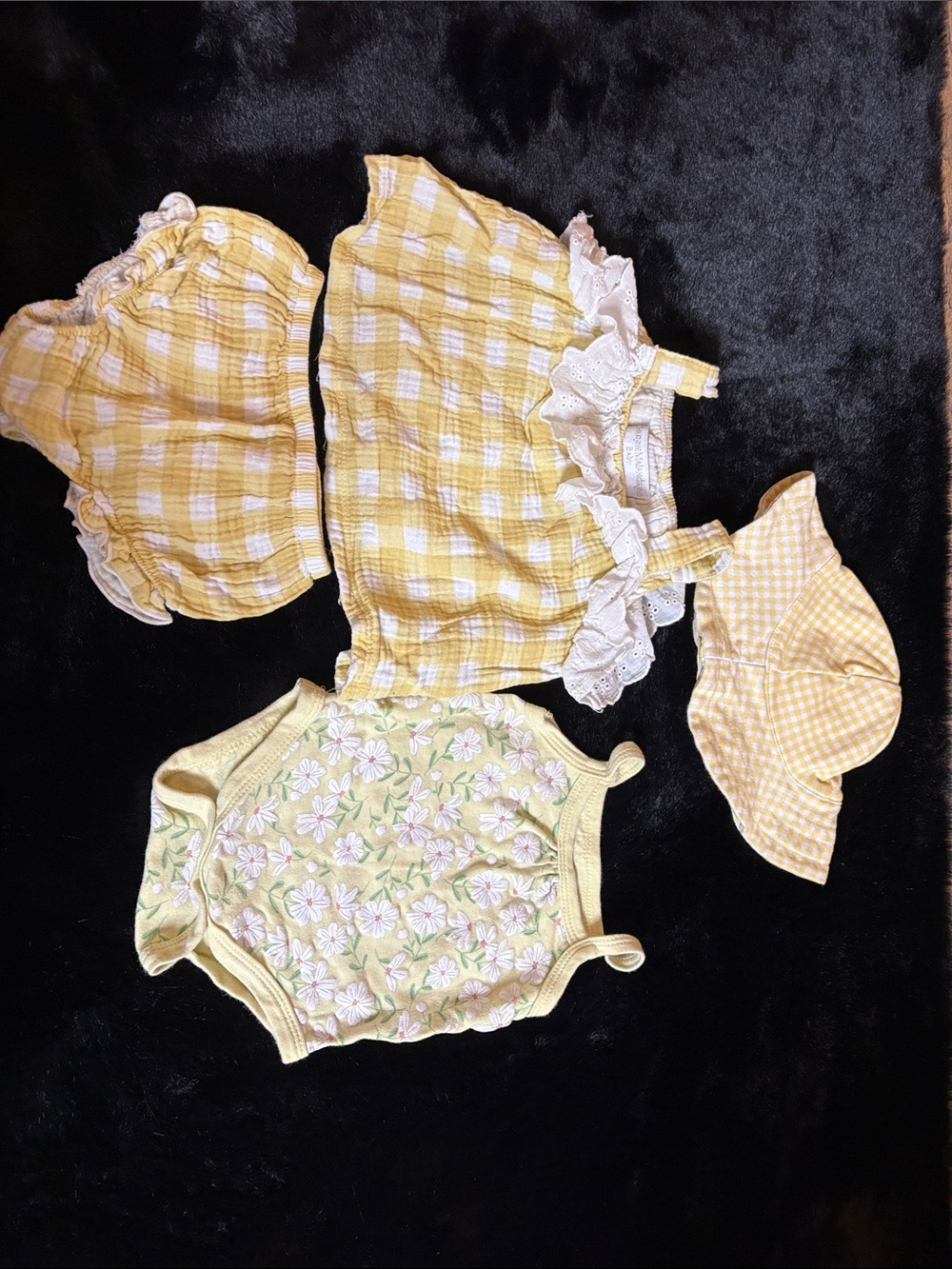 Catherine Malandrino Yellow Plaid Baby Hat & Matching Pieces